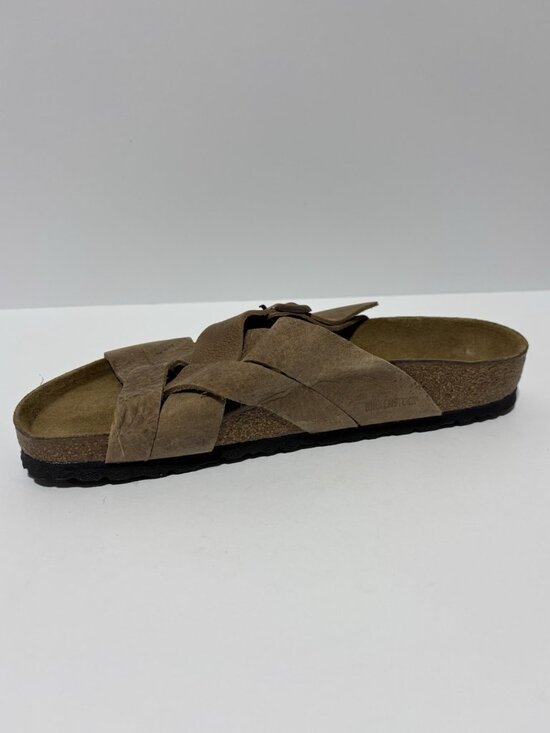 birkenstock lugano tobacco Oiled The Birkenstock Lugano is a crossed BIRKENSTOCK Lugano Oiled Leather Camberra